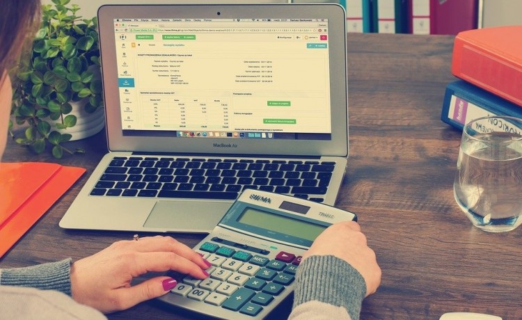 Istat: fatturato servizi in frenata nel IV trimestre