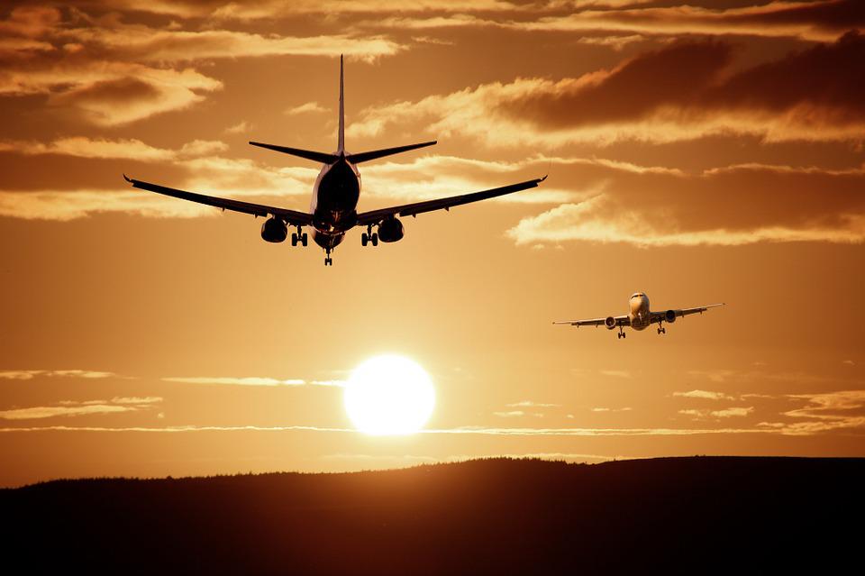 Carburanti sostenibili per l’aviazione: accordo tra Mims e Politecnico di Torino