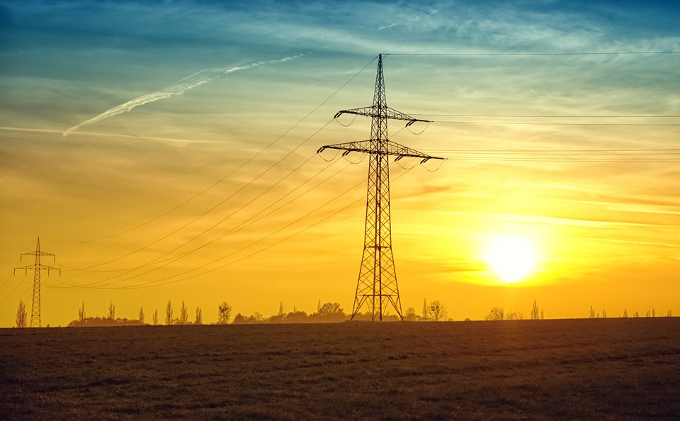 Elettricità: prorogata al 1° aprile 2023 l’attivazione del Servizio a tutele graduali per le microimprese