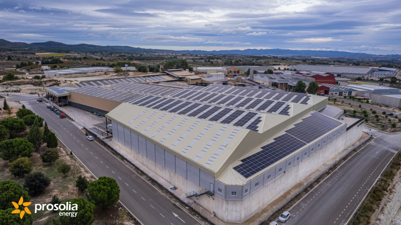 Prosolia Energy e Truck Italia collaborano per decarbonizzare con energia solare cinque sedi italiane del player automotive 