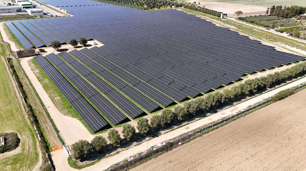 Shell inaugura la messa in funzione del primo impianto di energia rinnovabile in Italia