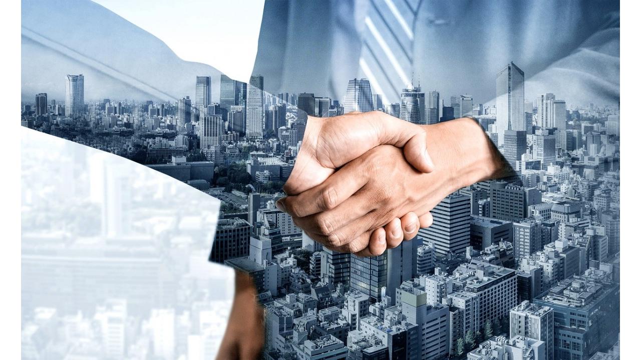 Elevion Group e FibreConnect insieme per la transizione energetica e digitale delle imprese italiane 