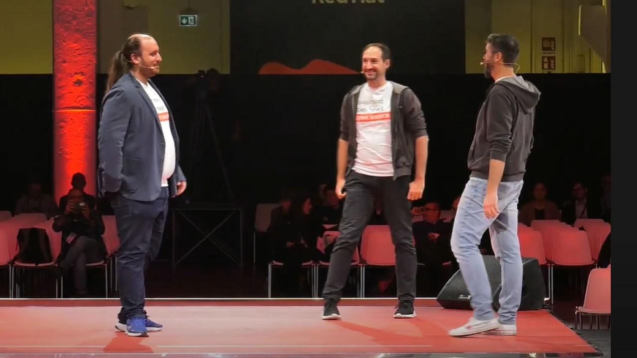 Intelligenza Artificiale: modelli aperti, sviluppo, rilascio e gestione in ambienti cloud Ibridi 