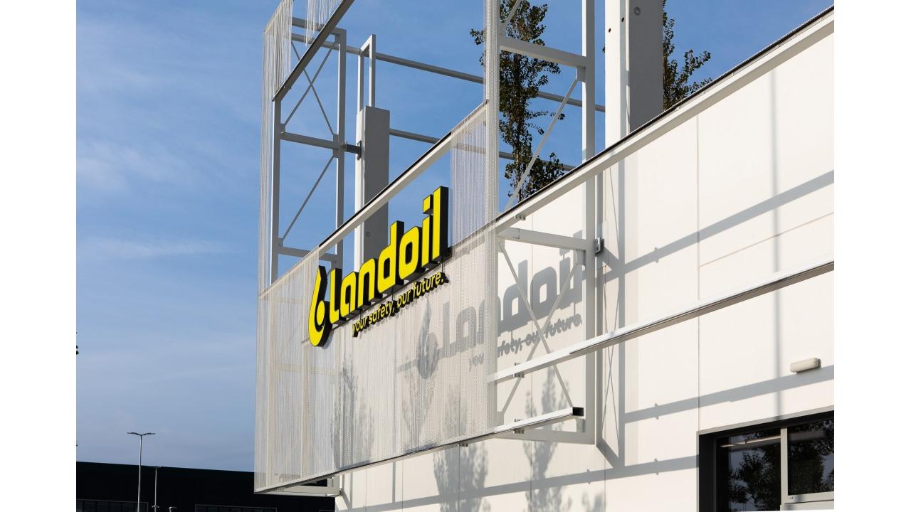 Landoil investe 10milioni di euro nel nuovo stabilimento, sostenibilità al centro del progetto