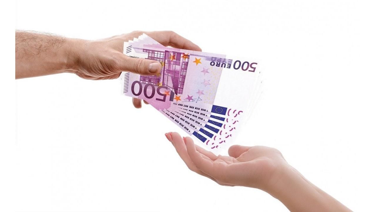 Istat: nel 2023 il 23,1% dei 18-74 anni ha chiesto un prestito o un aiuto economico