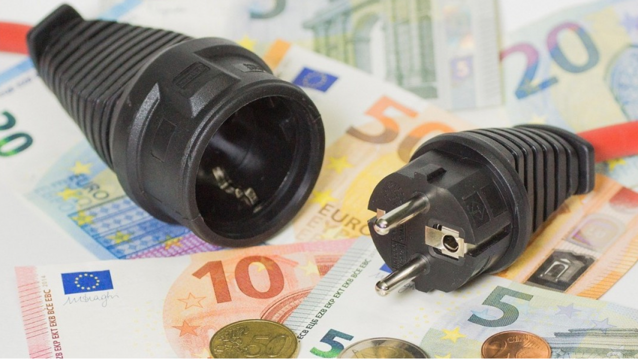 Energia: Analisi ENEA, nel 2024 si amplia spread dei prezzi con Europa, consumi in aumento