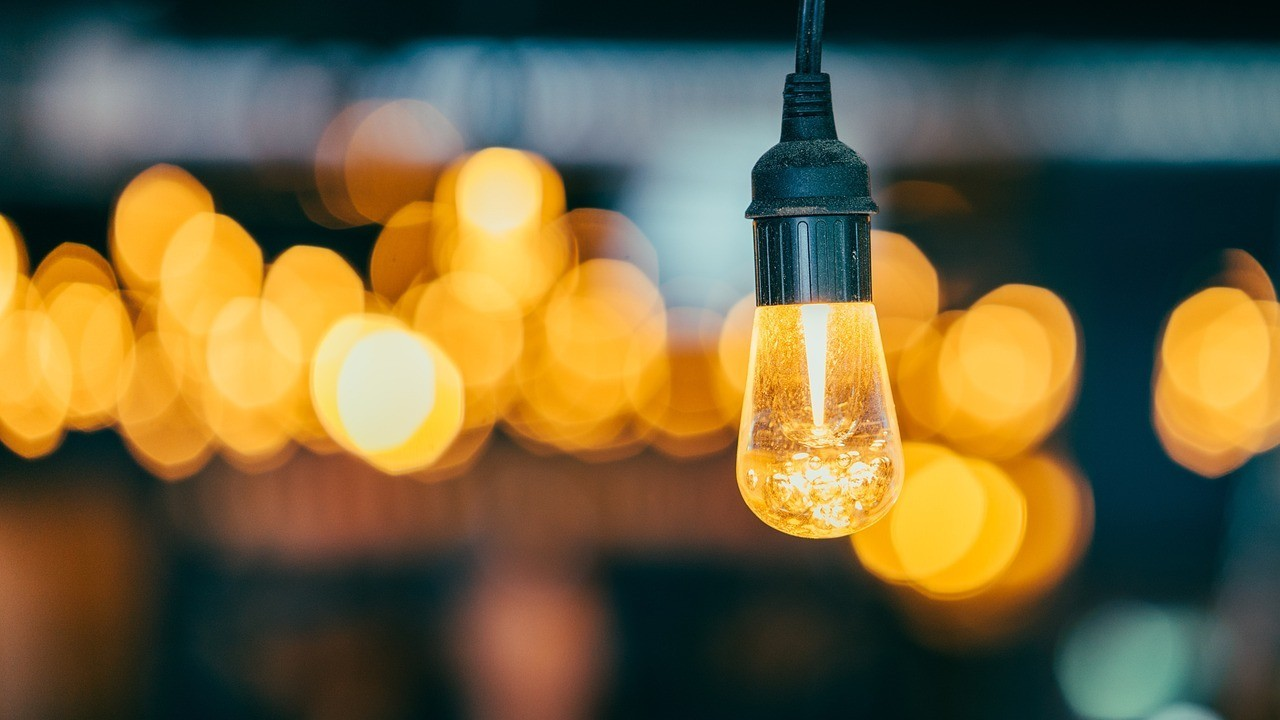 GSE e ASSIL: accordo per la decarbonizzazione della filiera dell’illuminazione