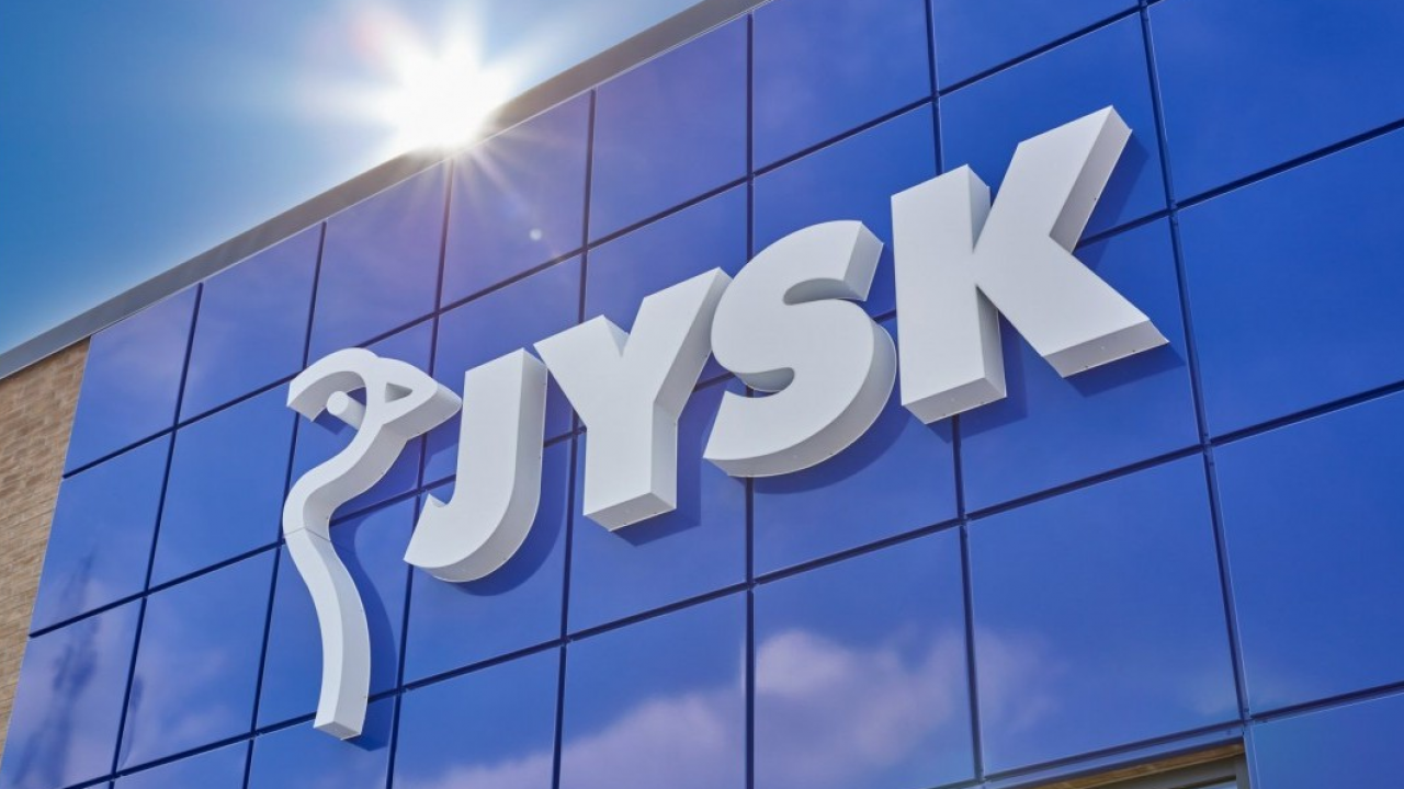 JYSK installa pannelli solari sui suoi centri di distribuzione