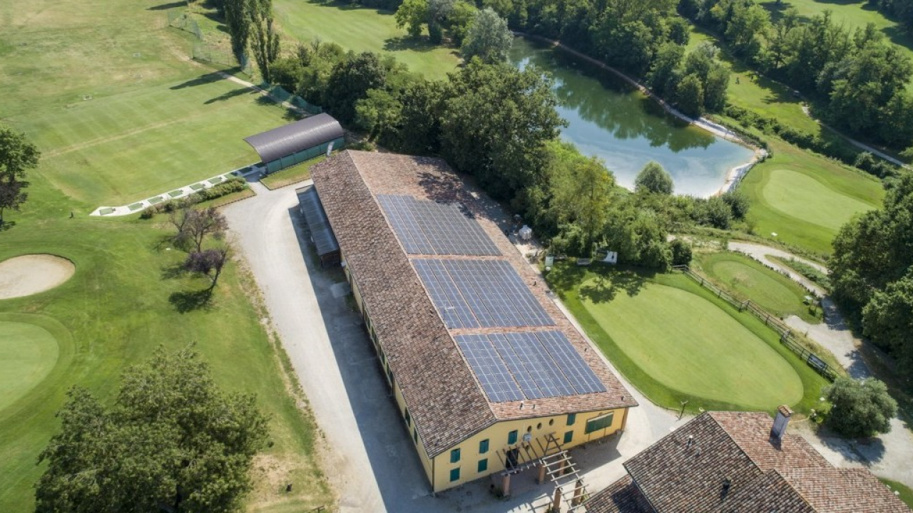 Fotovoltaico industriale: disponibile il nuovo configuratore C&I per calcolare costi e benefici