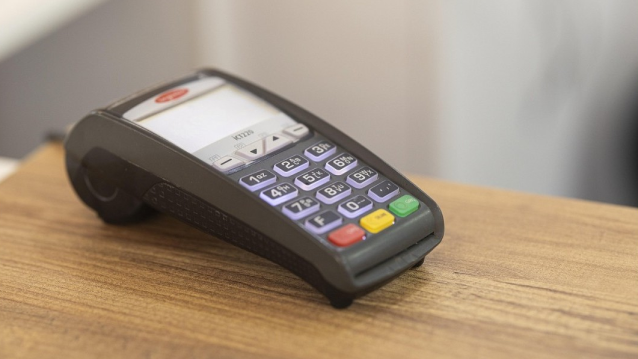 Pagamenti elettronici, dal 1° gennaio 2026 scattano le nuove regole