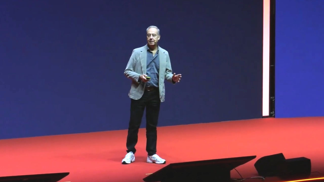 Innova liberamente, opera in modo efficiente: costruisci su una piattaforma unificata di applicazioni e intelligenza artificiale