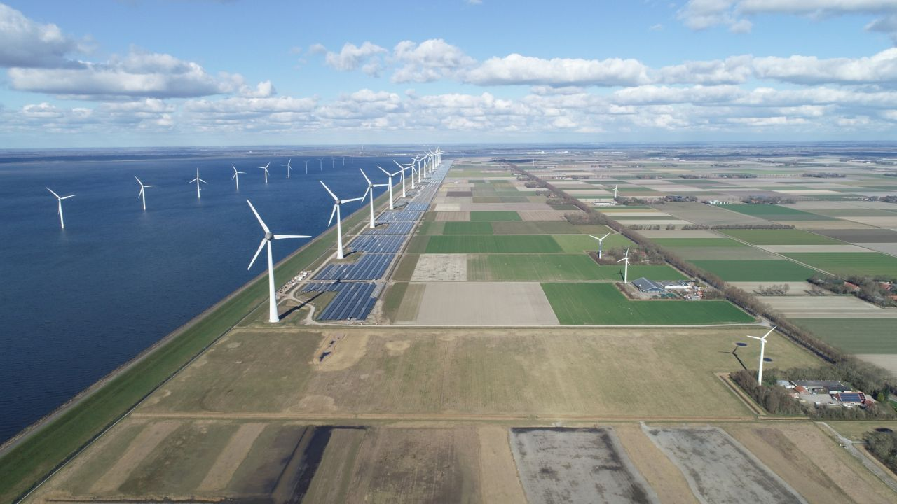 Nextpower acquisisce Zimmermann PV-Steel Group: una mossa strategica per la leadership nel solare europeo
