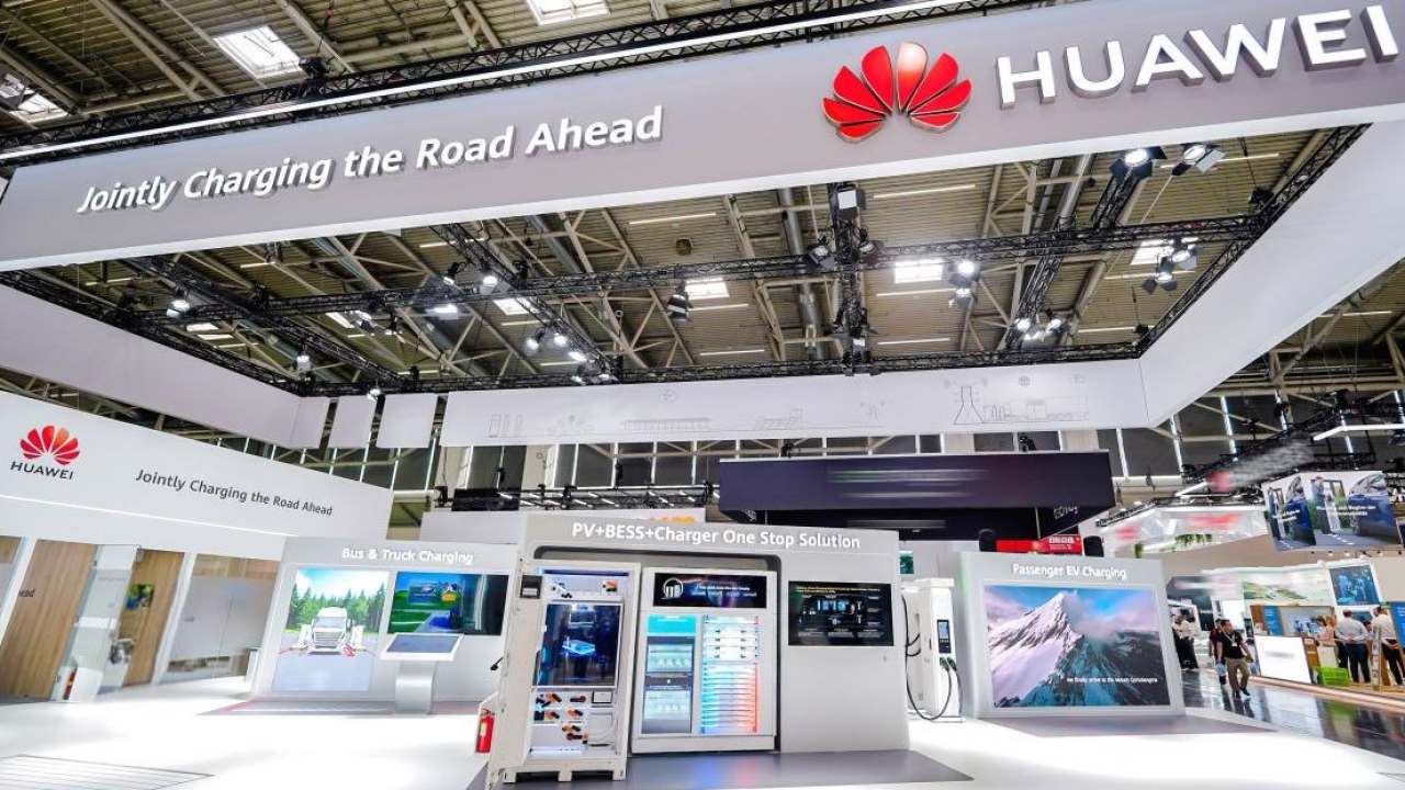 Huawei Digital Power accelera la transizione elettrica con la nuova piattaforma FusionCharge