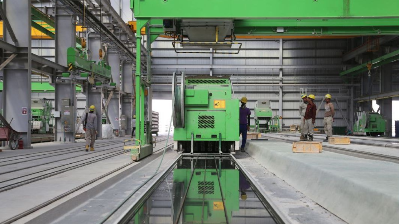 Istat: produzione industriale in calo a giugno 2026