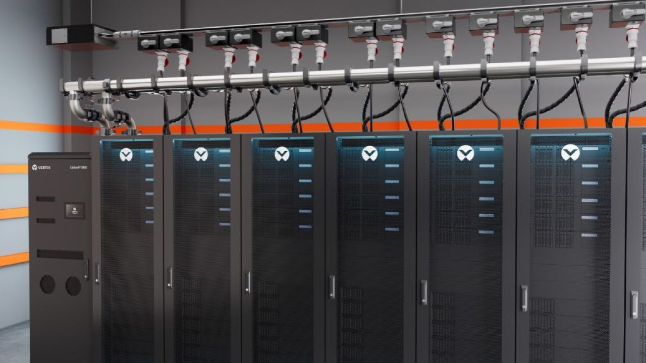 Infrastrutture per l'AI: Vertiv integra la gestione dei fluidi per ottimizzare l'efficienza dei data center