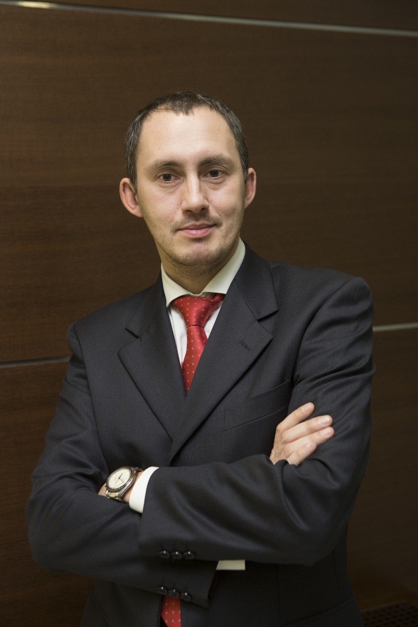 flavio attramini, head of business sales di epson italia 300dpi 12cm